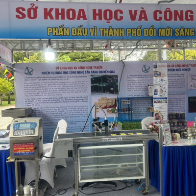 Tham Gia Triển Lãm Trưng Bày Sản Phẩm Máy In Phun Lên Sản Phẩm Cùng Với Sở Khoa Học Và Công Nghệ TP.HCM 